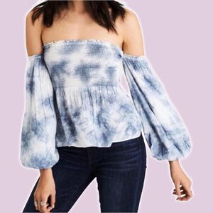 American Eagle Blue White Tie Dye Off the Shoulder Smocked Top Size L